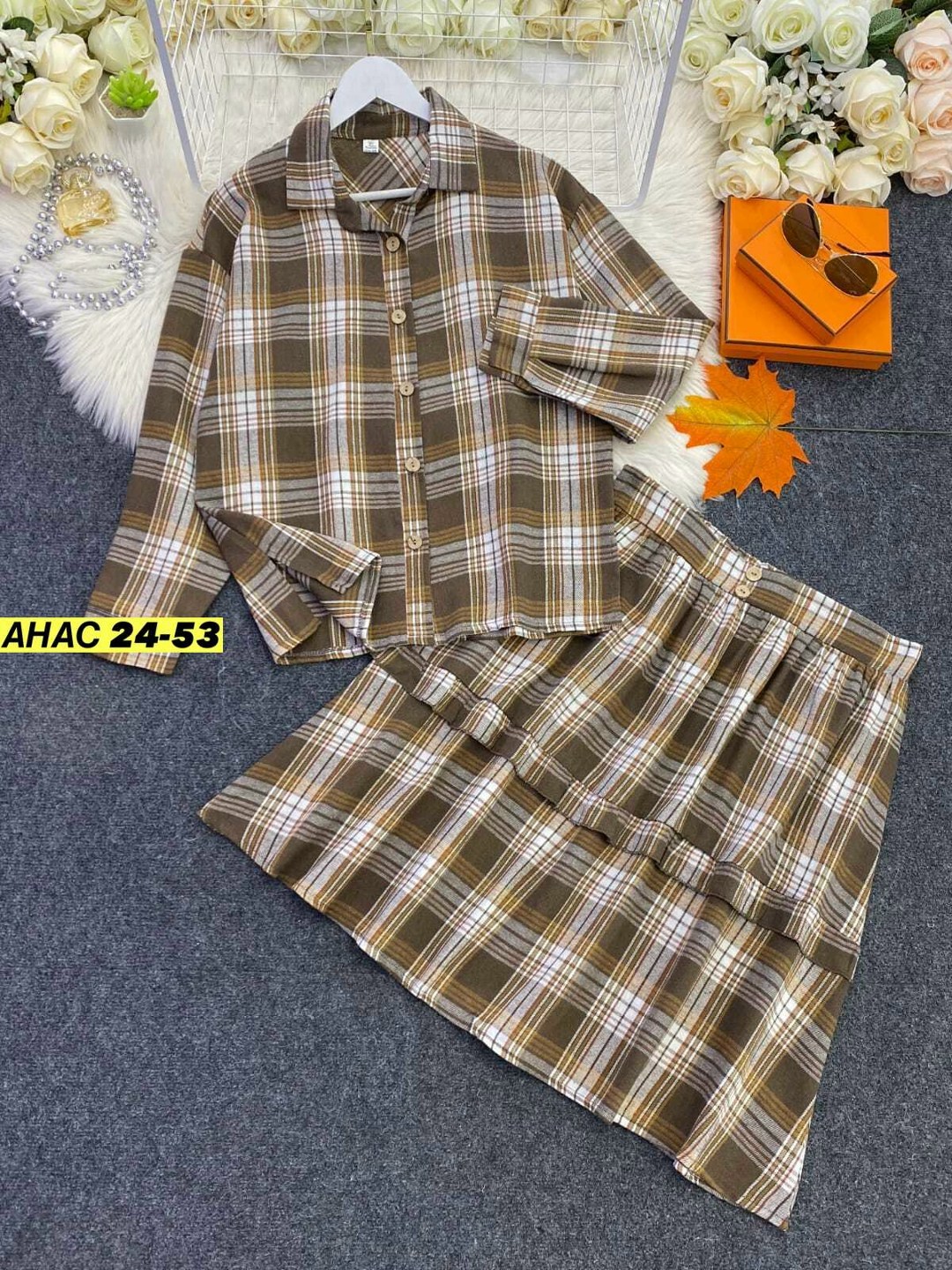 женское платье в клетку,платье-рубашка в клетку,платье в клетку,женское платье рубашка,платье в клетку миди