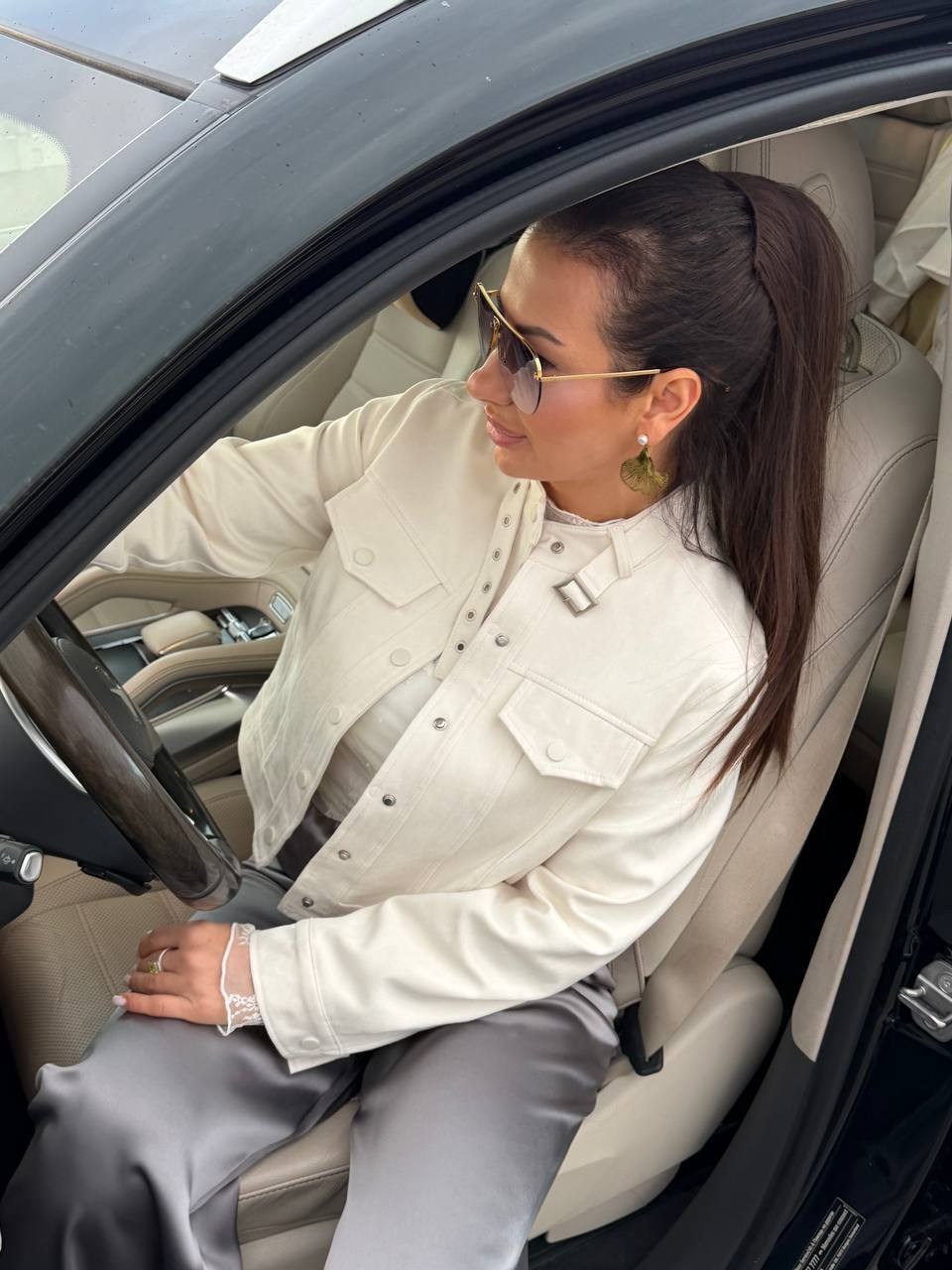 куртка женская,повседневная куртка,куртка бежевая,джинсовая куртка,куртка бежевая женская