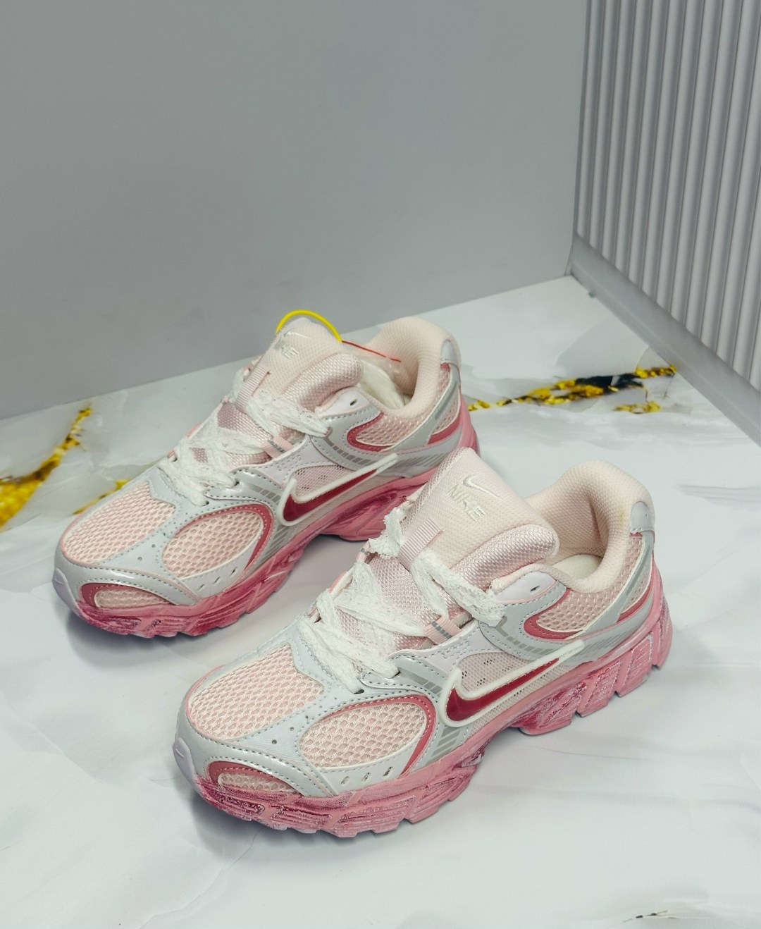 кроссовки женские nike,кроссовки nike zoom vomero 5,nike кроссовки,кроссовки,nike air zoom vomero 5