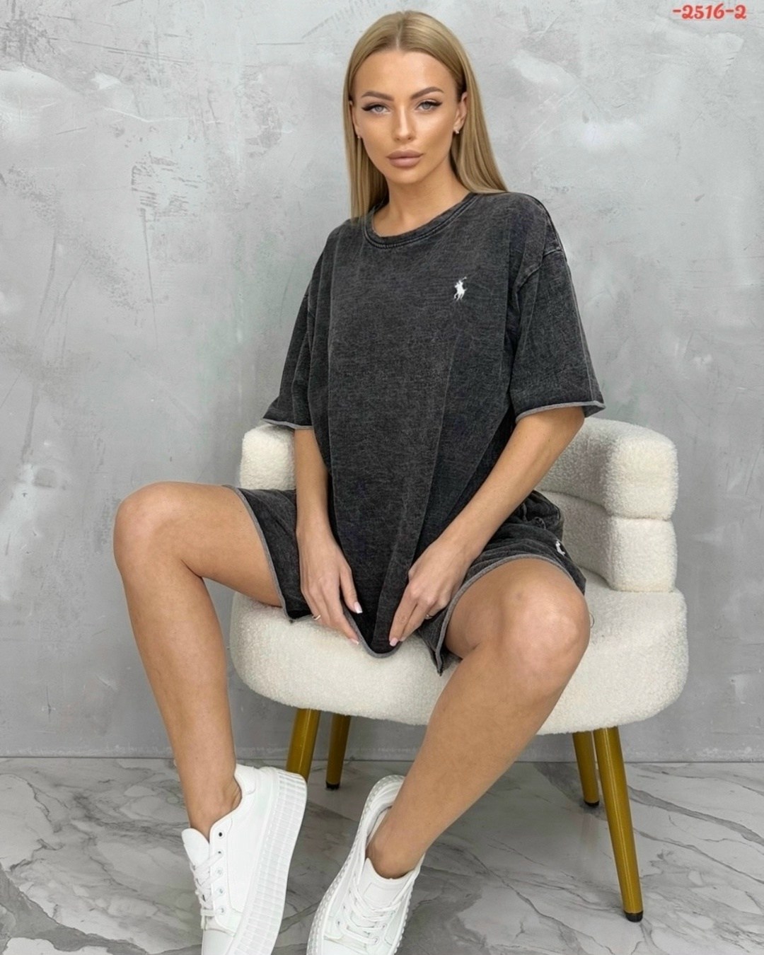 костюмы женские,,спортивные женские костюмы,футболки женская,костюм