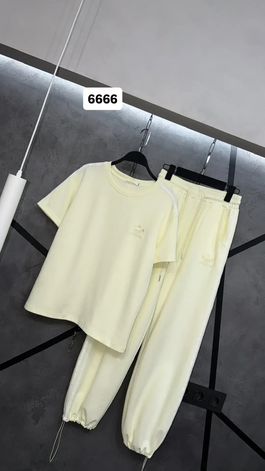 женский спортивный костюм,спортивный костюм,женские костюмы,костюм,летние костюмы