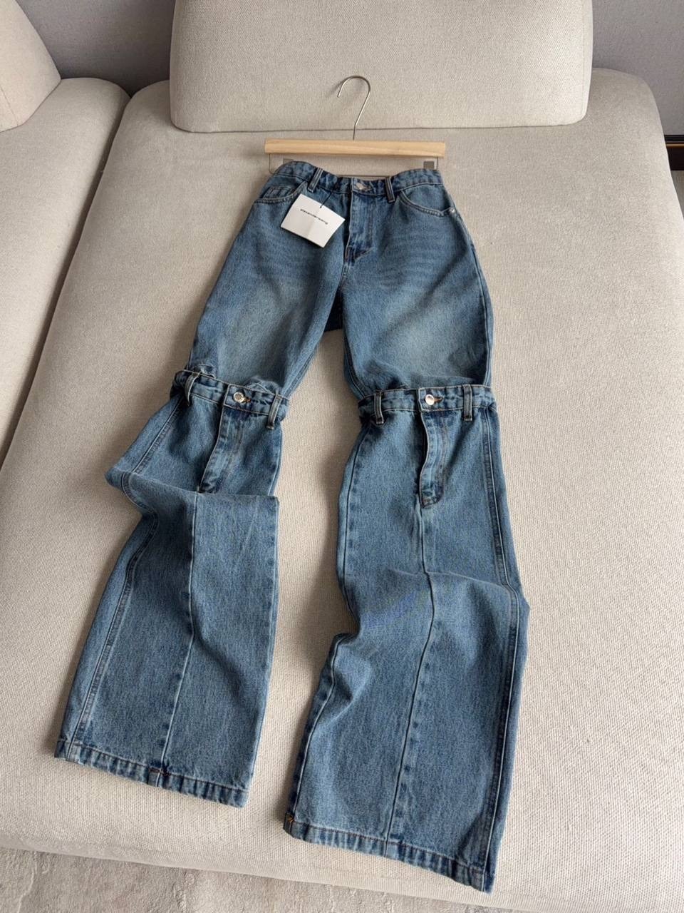 широкие джинсы,стильные джинсы,женские джинсы,джинсовые брюки,прямые джинсы