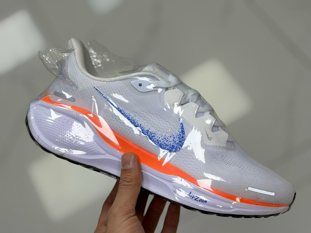 мужские кроссовки nike air zoom vomero 17 lifestyle черный,кроссовки nike air zoom pegasus,nike кроссовки,кроссовки nike air zoom vomero 17 для женщин black,кроссовки