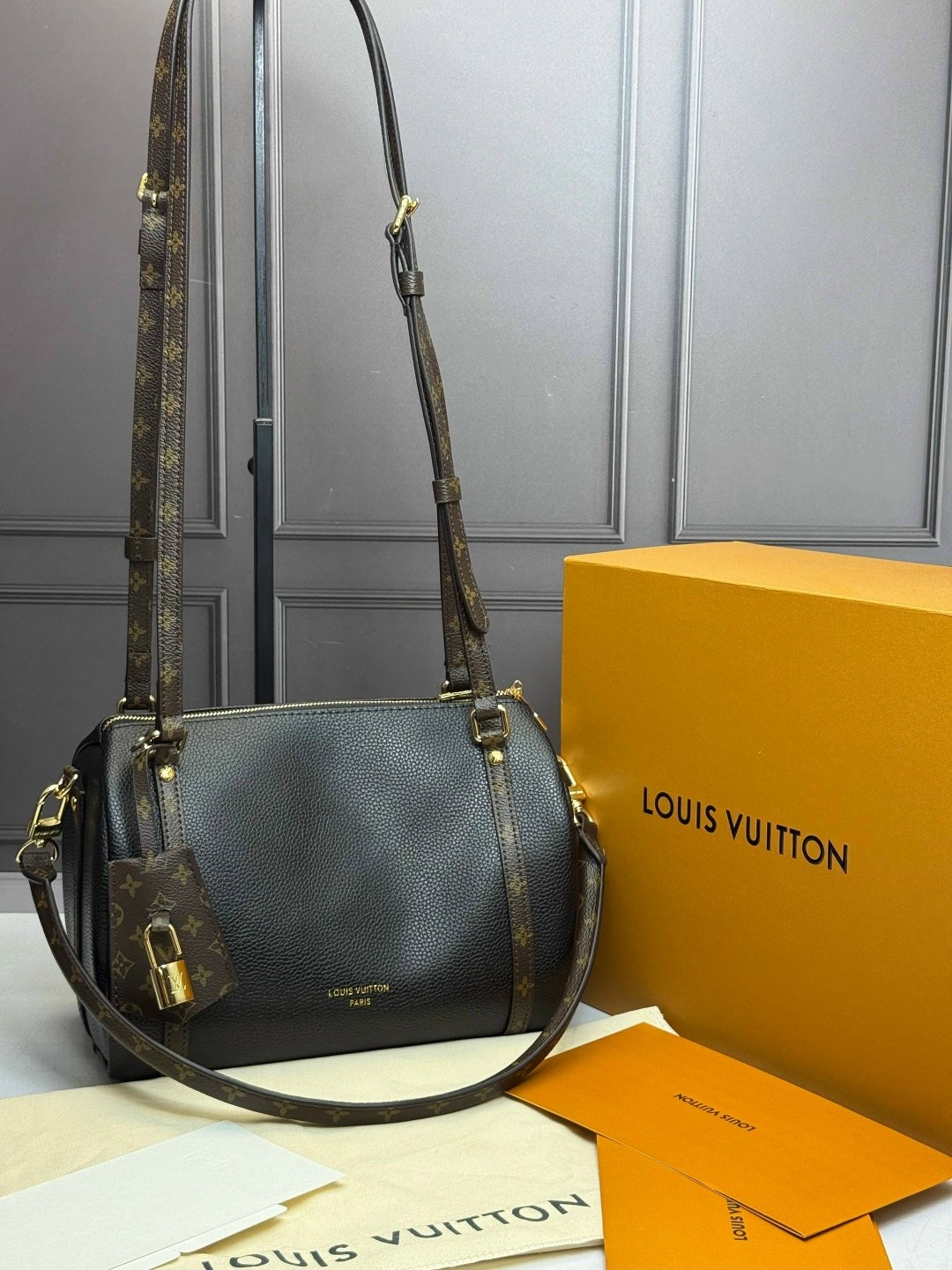 сумка louis vuitton,сумка louis vuitton женская,louis vuitton сумка на плечо,дорожная сумка louis vuitton,сумка саквояж louis vuitton lv канва кожа