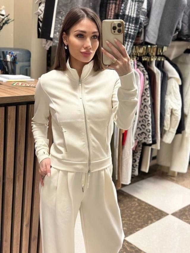 костюм женский,,костюмы брючные женские