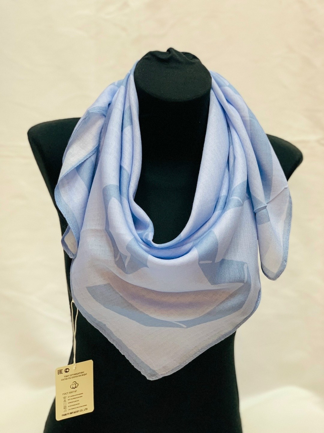 шарфы и платки,модные шарфы,шарф,шелковый шарф,платки женские