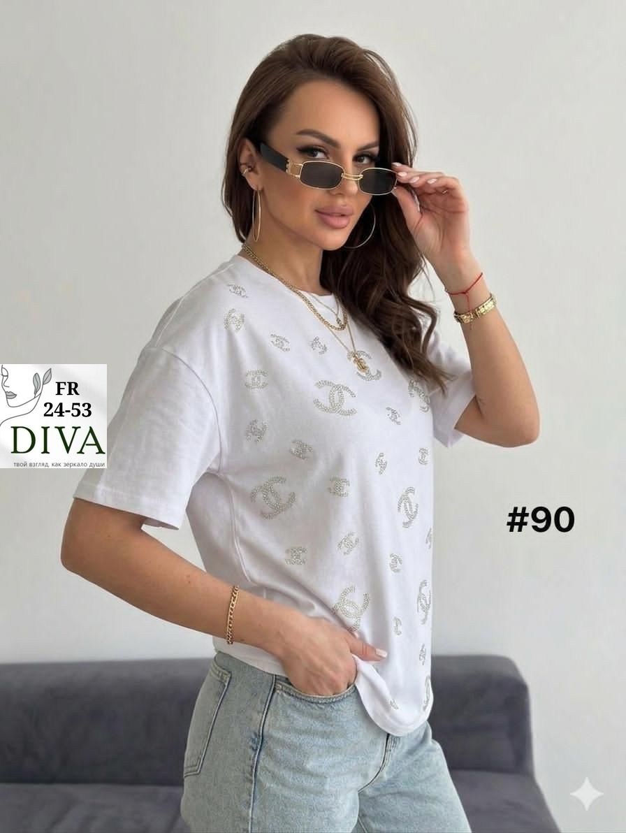 женская футболка,стильные костюмы,женская футболка со стразами,футболки модные,футболка со стразами оверсайз