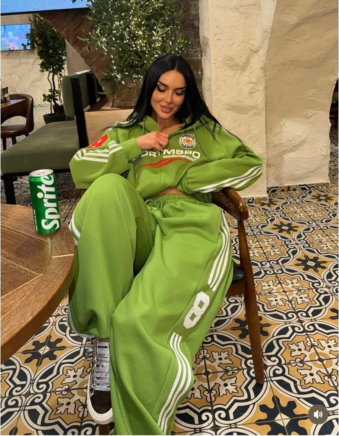 костюм спортивный женский,спортивный костюм,костюм женский,спортивный костюм модный,спортивный костюм стильный