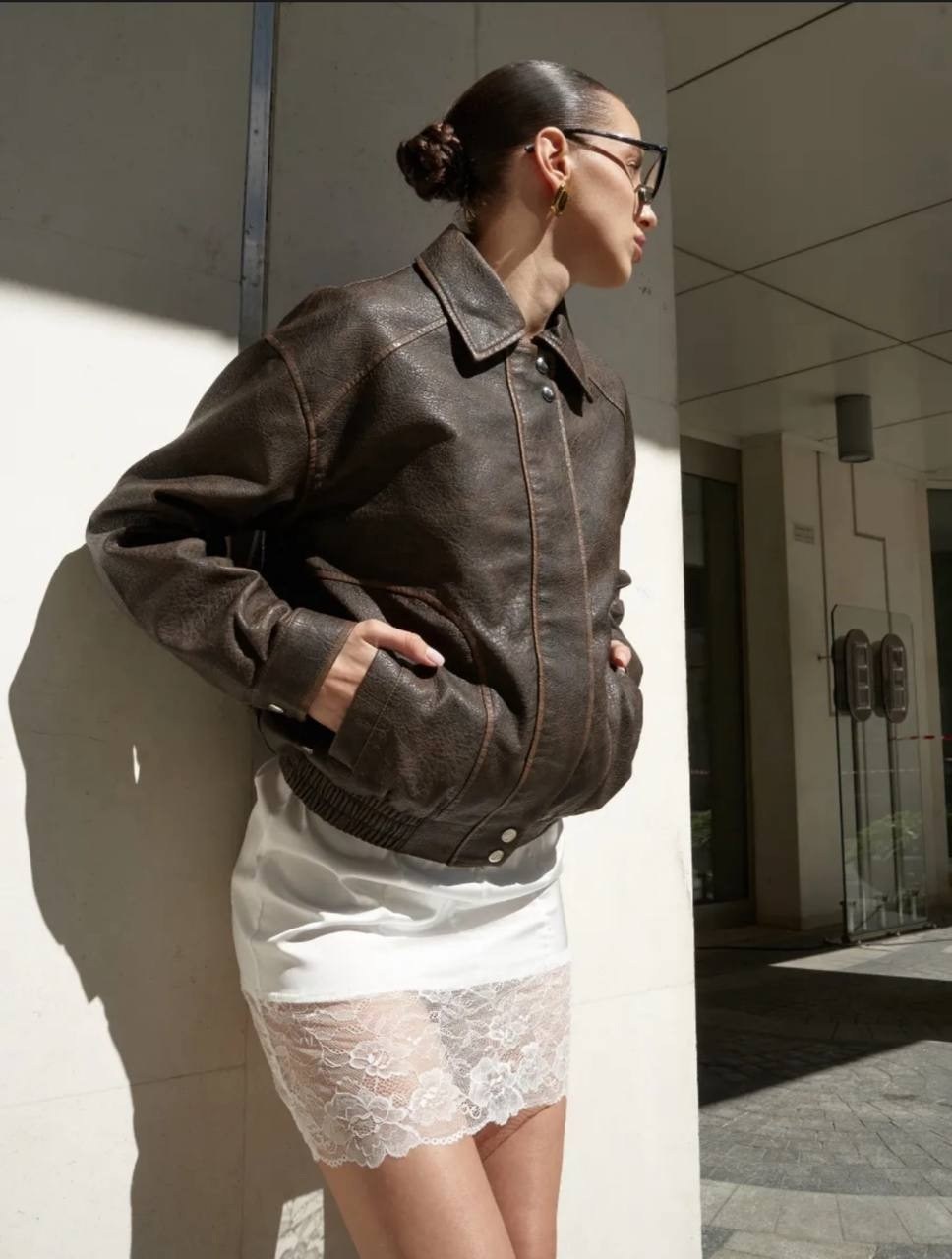 женская кожаная куртка,кожаная куртка,кожаная куртка бомбер,кожаная куртка оверсайз,куртка бомбер