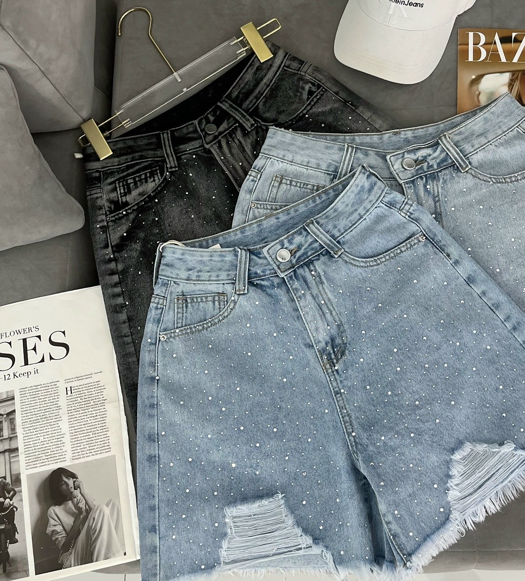 джинсовые шорты,женские джинсовые шорты,джинсовые шорты со стразами,шорты женские,шорты со стразами