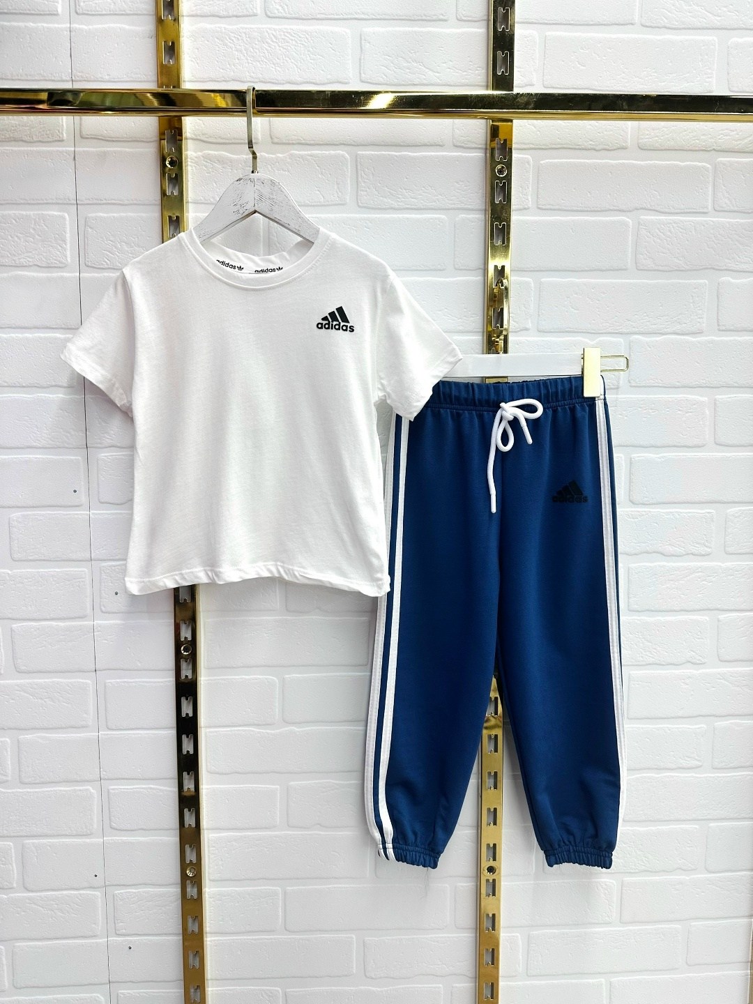 костюм для мальчиков adidas,штаны адидас трикотаж,брюки спортивные adidas,спортивный костюм adidas,детские спортивные штаны adidas