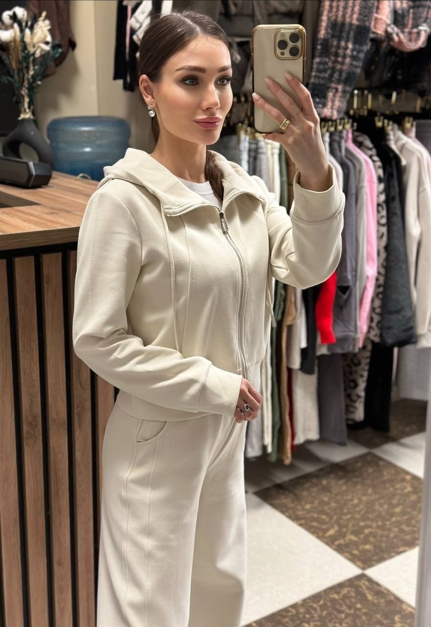 стильные костюмы,брючный костюм,спортивный костюм,женский костюм,спортивные женские костюмы