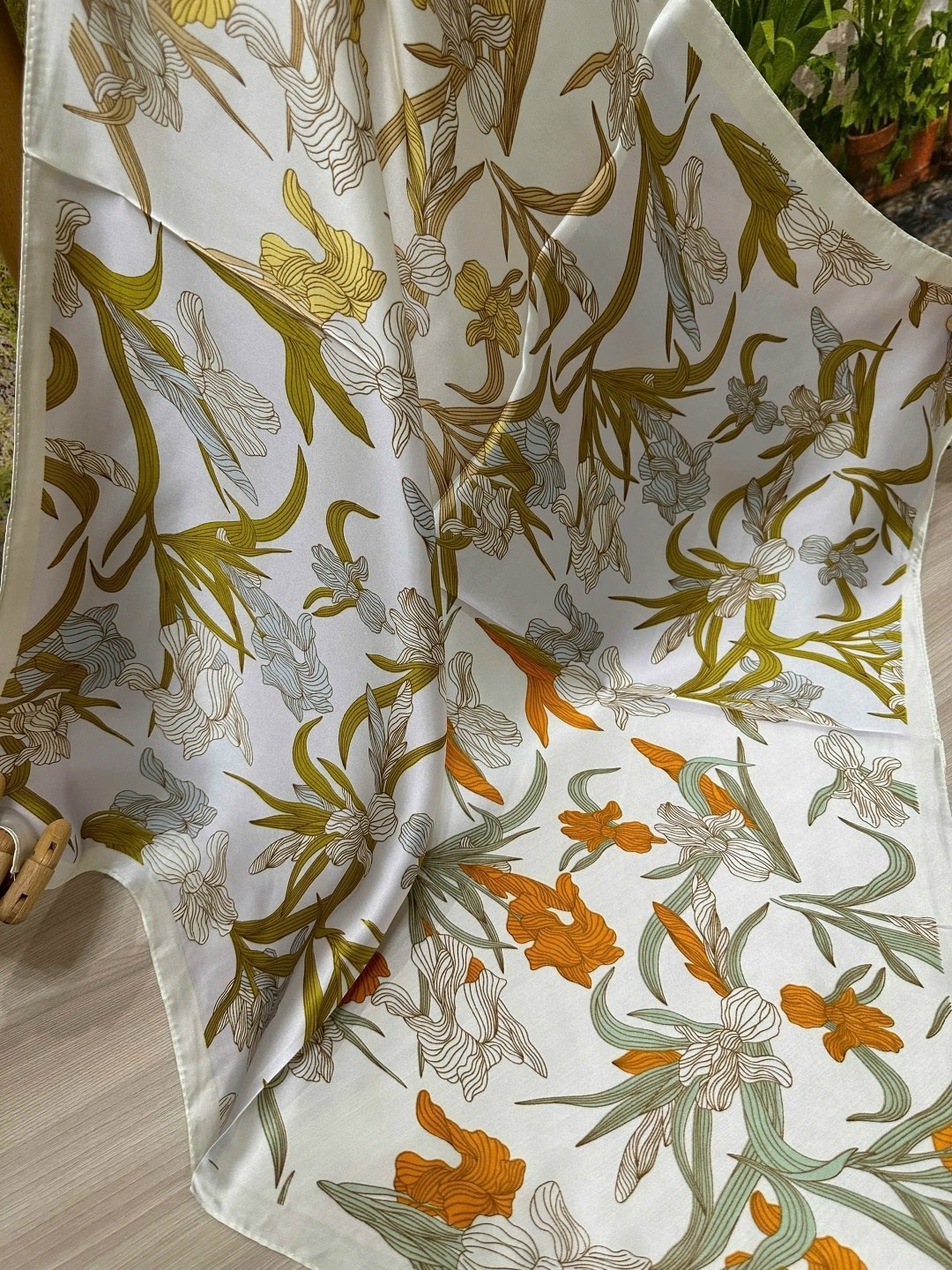 платки шарф,платок шелковый,брендовый платок,платок женский,платок