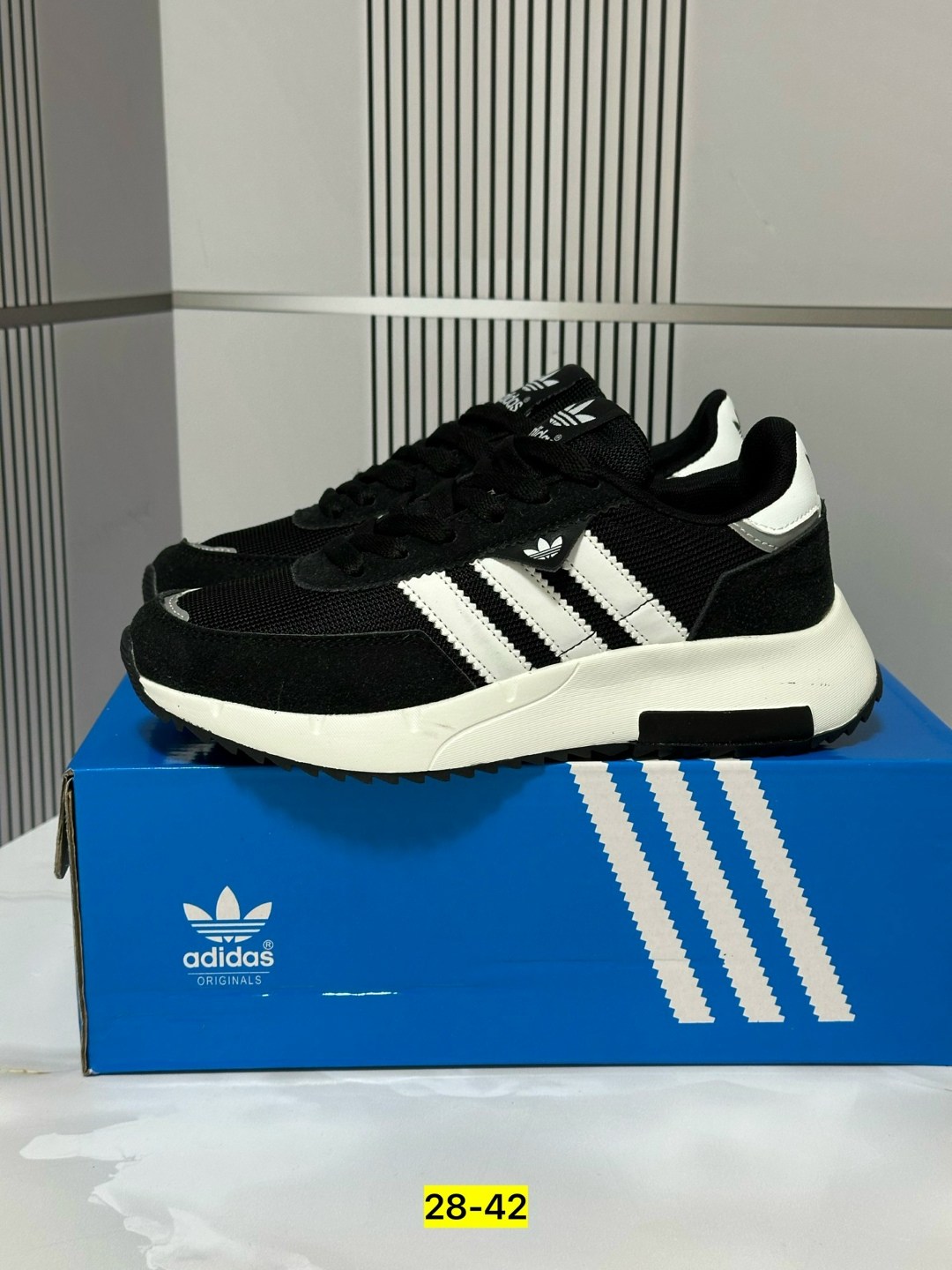 кроссовки мужские adidas,adidas кроссовки,кроссовки,кроссовки adidas retropy,кроссовка