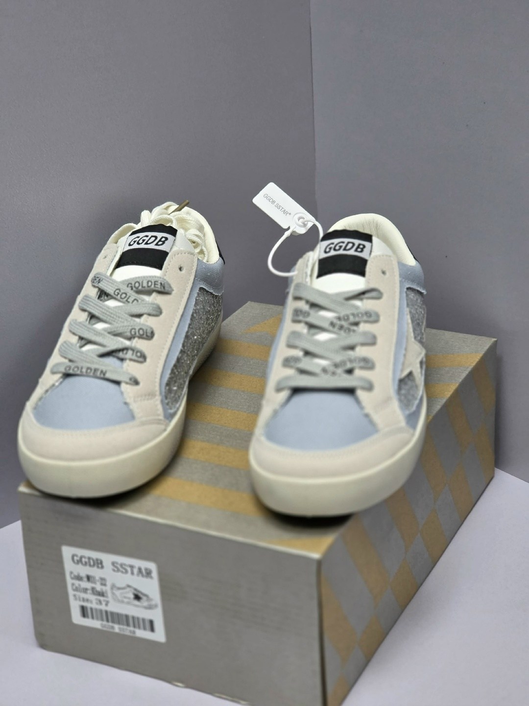 ,кеды женские golden goose,кеды golden goose,кроссовки golden goose,кеды golden goose superstar серебряный