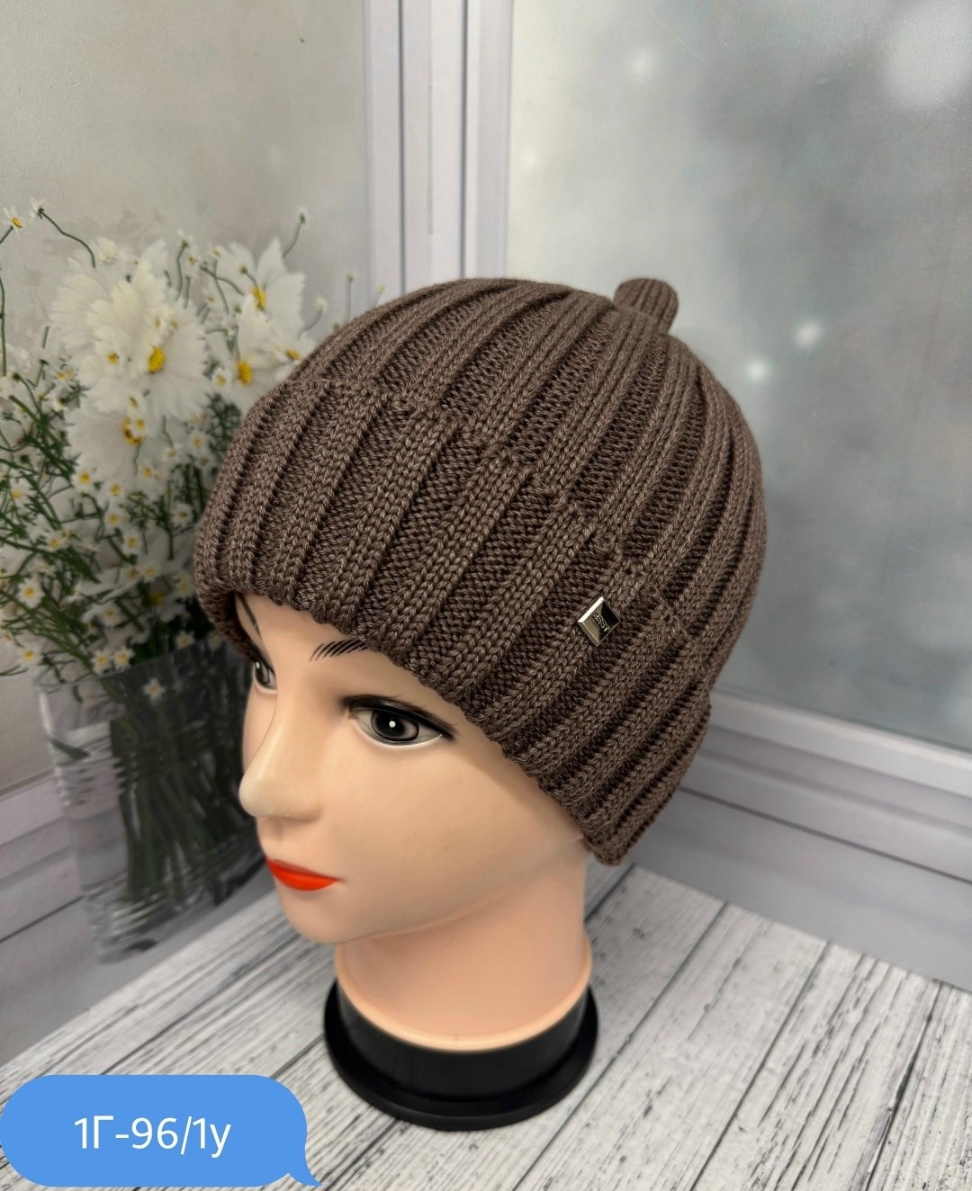 вязаная женская шапка,шапка женская,шапка,шапка для женщин,вязаная шапка