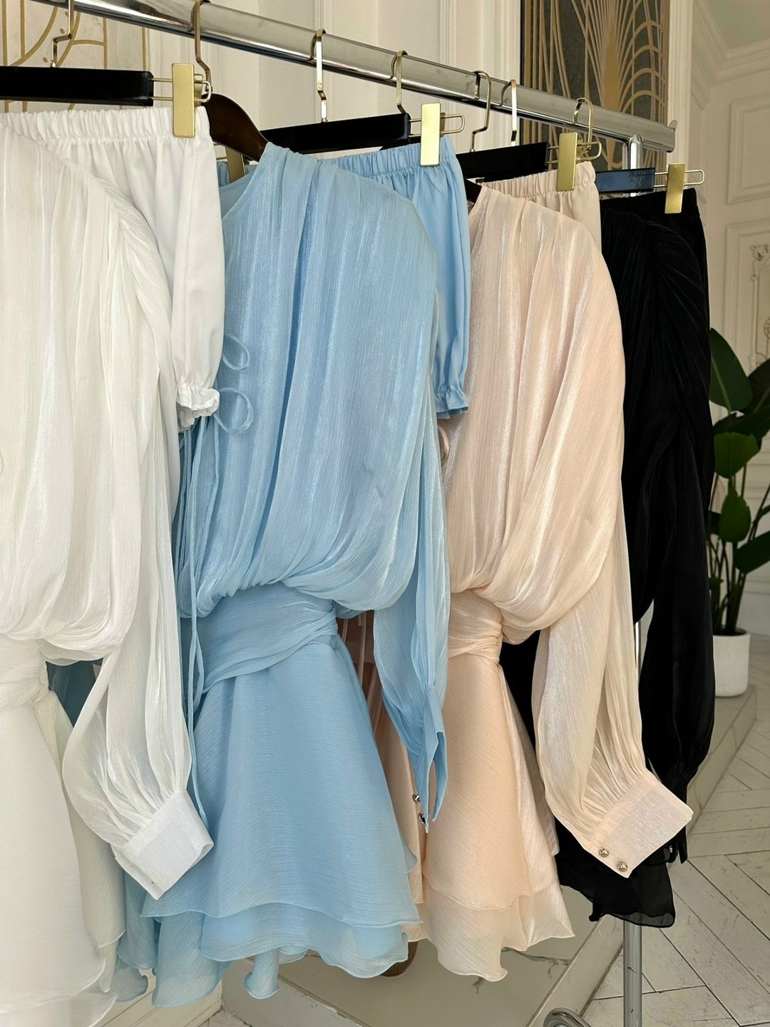 стильные костюмы,женский костюм,одежда для женщин,комбинезон с завязками