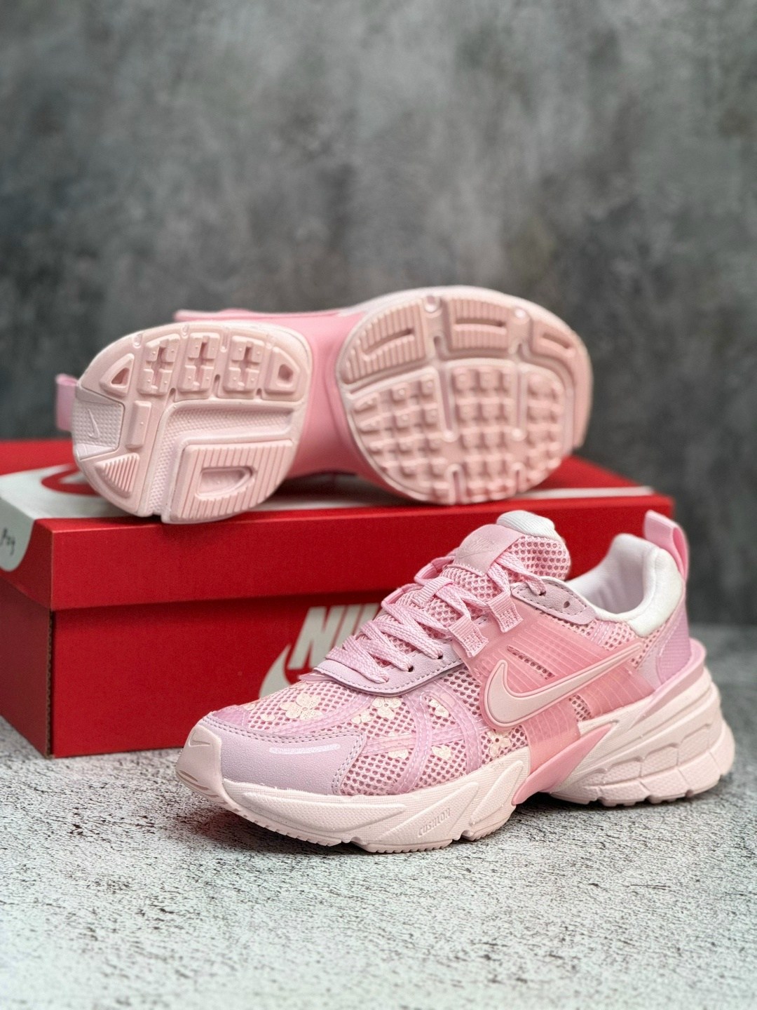 nike v2k run женские беговые кроссовки,кроссовки nike женские,кроссовки,nike dunk розовые,nike розовые кроссовки