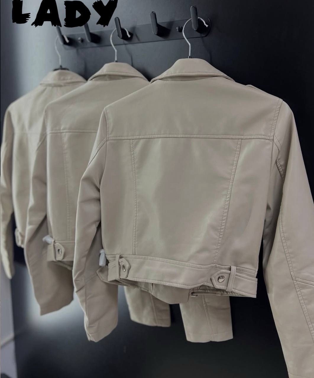 куртка кожаная,косуха кожаная куртка экокожа оверсайз,куртка женская бежевая,кожаная куртка косуха voi-fashion цвет бежевый,куртка косуха