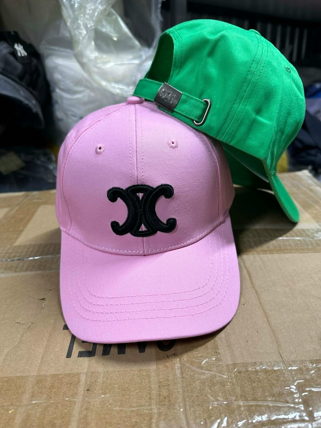 бейсболка celine,стильная бейсболка,женская бейсболка,бейсболка,бейсболка модная