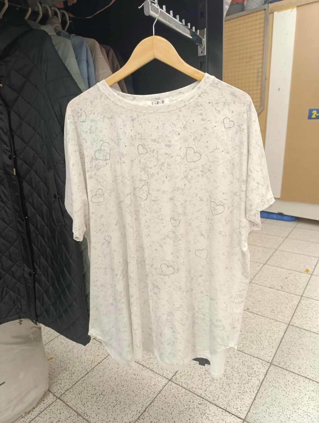 женская футболка,футболки оверсайз женские,футболки модные,футболки и майки,женская кофта