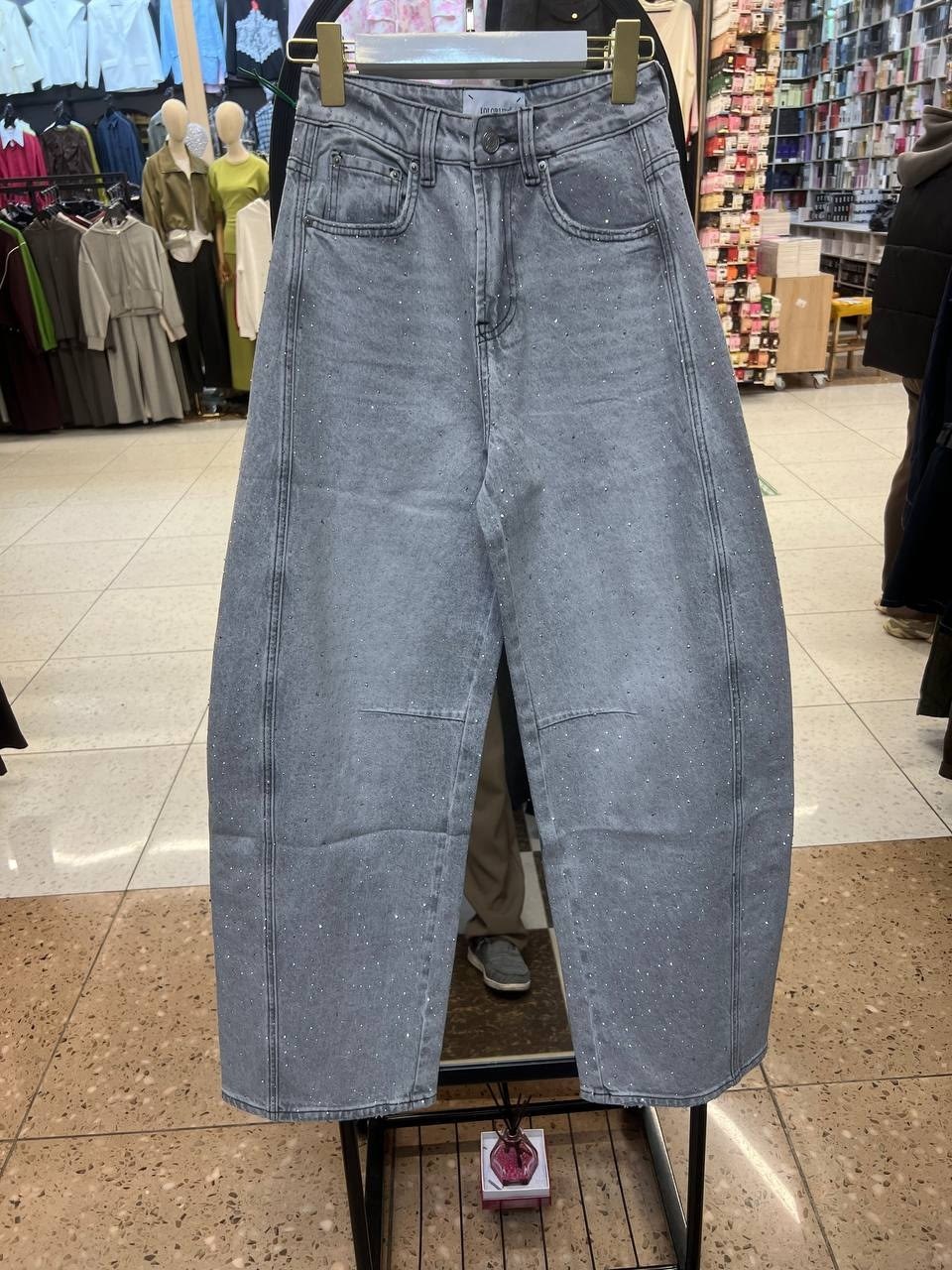 джинсы широкие женские,джинсы широкие,джинсы женские с широкими штанинами,джинсы с широкими штанинами,женские джинсы с широкими штанинами slergiri
