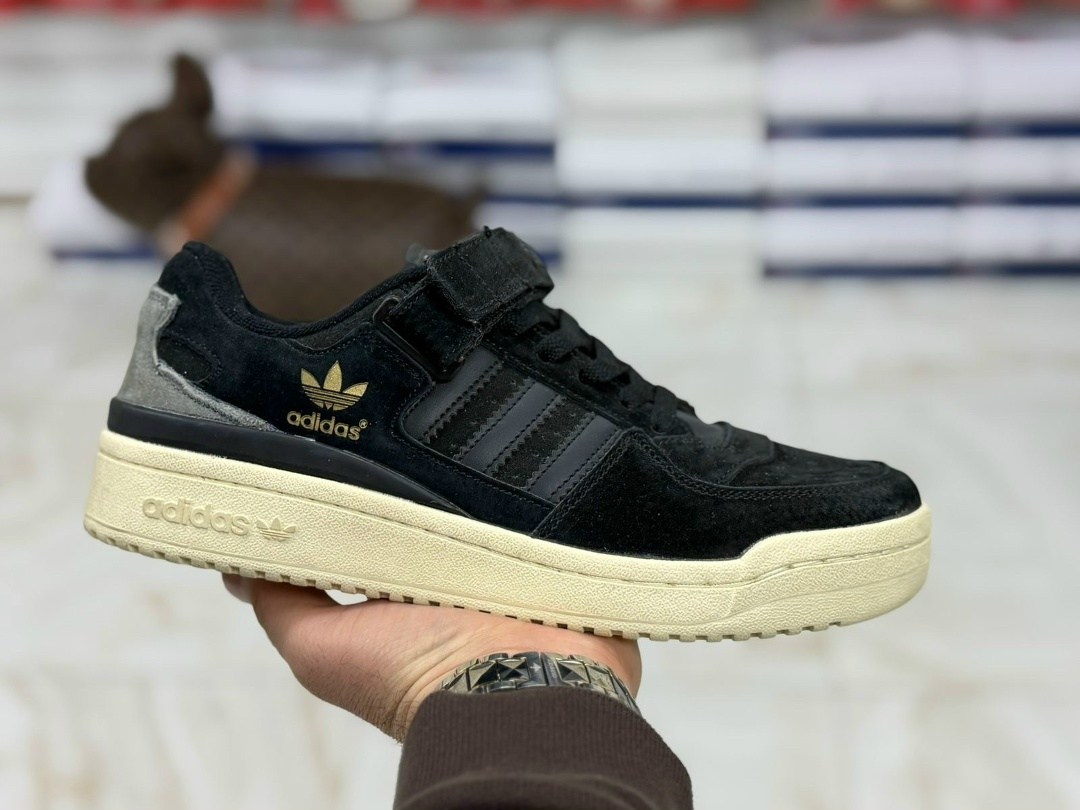 кроссовки adidas,,кроссовки адидас,кроссовки адидас forum low bad bunny,стильные кроссовки