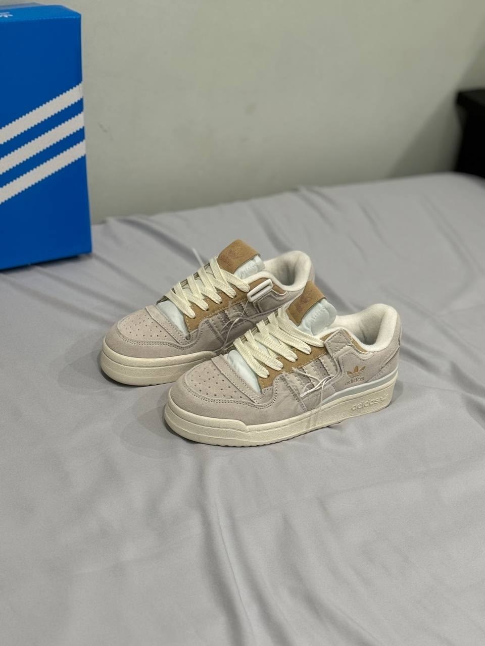 женские кроссовки adidas,кроссовки adidas,кроссовки adidas forum 84 low,,adidas forum low 84 бежевый лайт