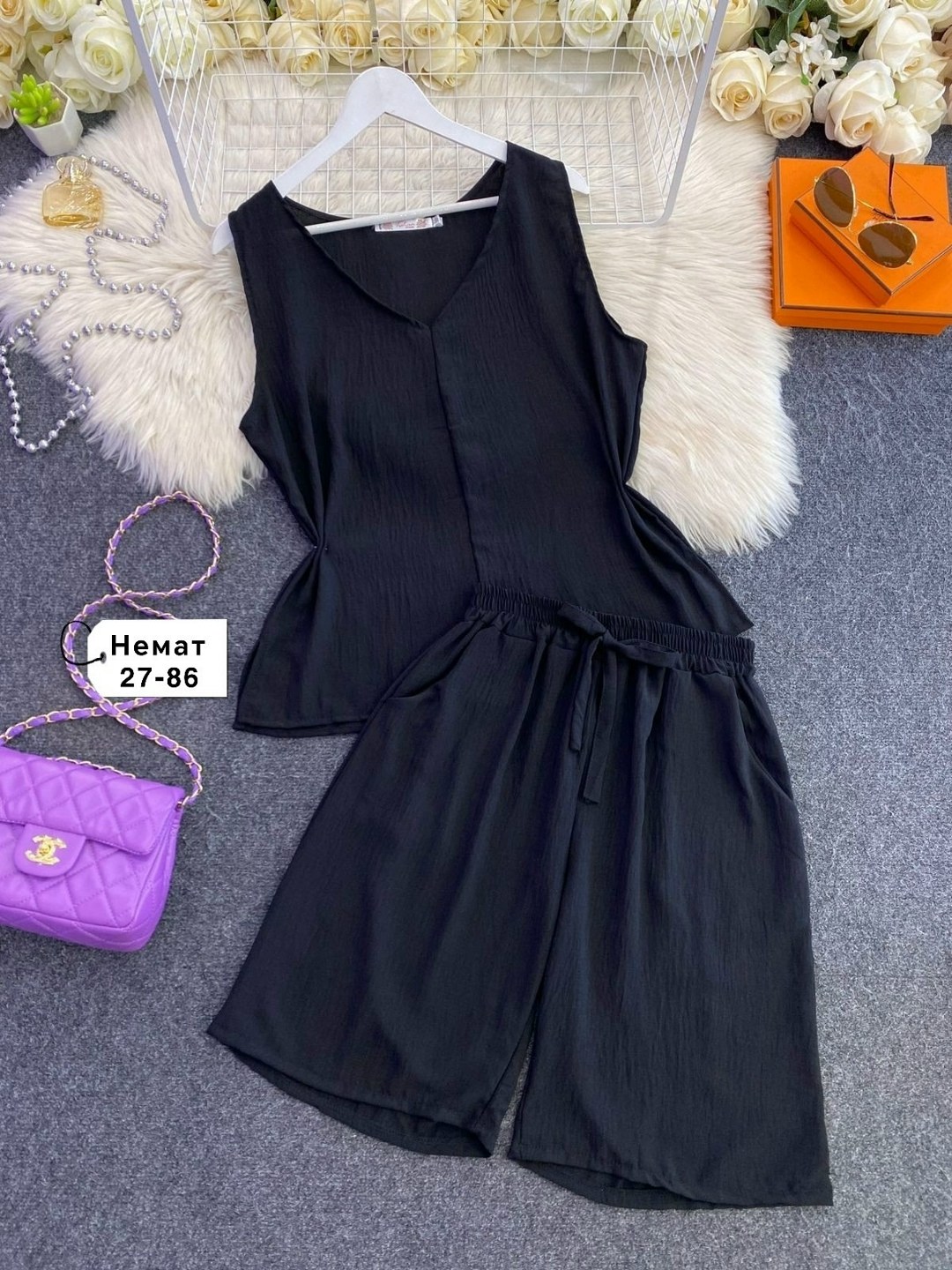 очки солнцезащитные модные тренд,очки солнцезащитные модные,девушка,очки солнцезащитные женскиe,кудрявая прическа