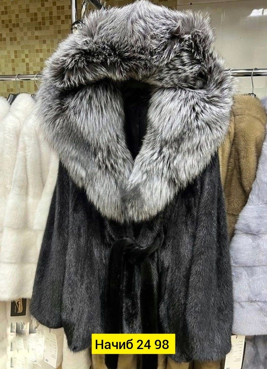 шубка из меха европейской норки с капюшоном из меха чернобурки,шубка из меха европейской норки с капюшоном из меха чернобурой,норковая шуба с капюшоном из чернобурки,шуба норковая с капюшоном из черно
