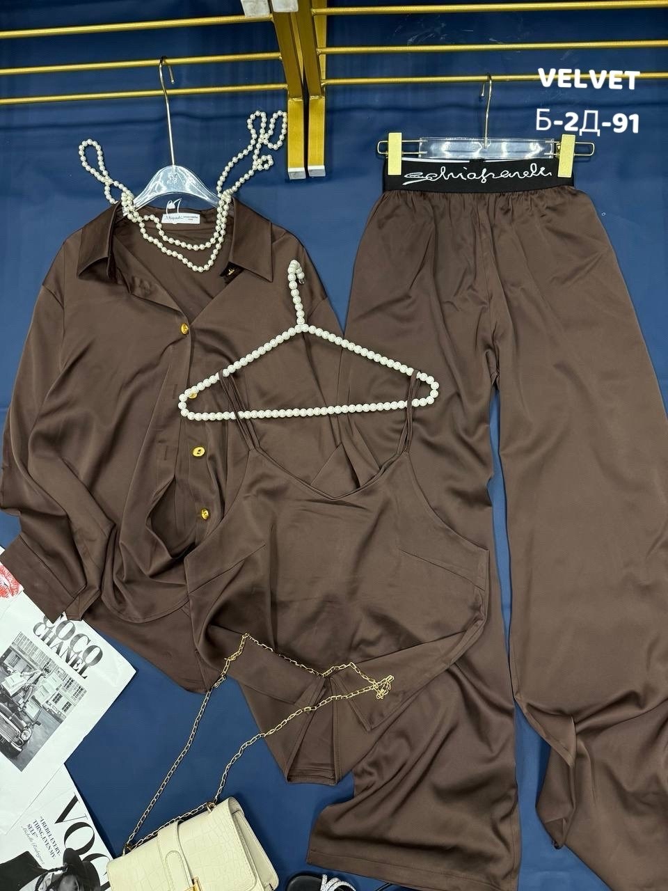 брючный атласный костюм,костюм брючный шёлк "шоколад",атласный костюм,женский костюм,брючный костюм женский