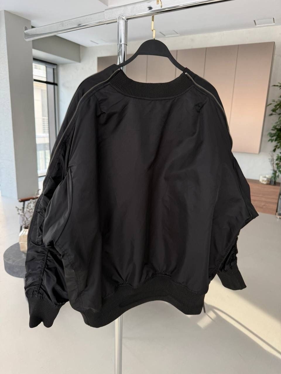 куртка оверсайз,демисезонная куртка,пуховики оверсайз,куртка зимняя оверсайз,зимняя куртка