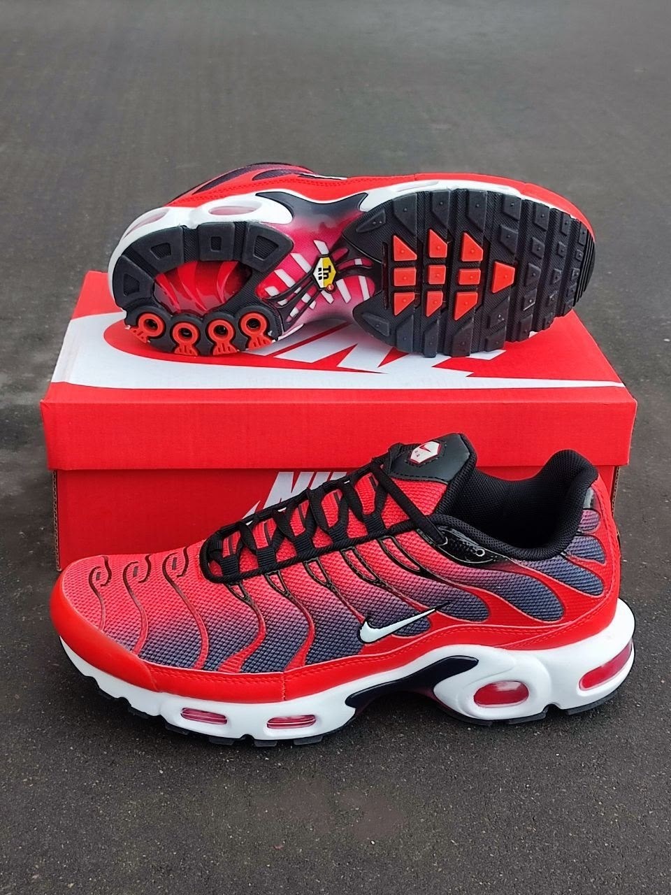 кроссовки nike air max plus tn,nike air max plus tn,мужские кроссовки nike air max tn plus,кроссовки nike air max plus,кроссовки nike air max tn plus terrascape