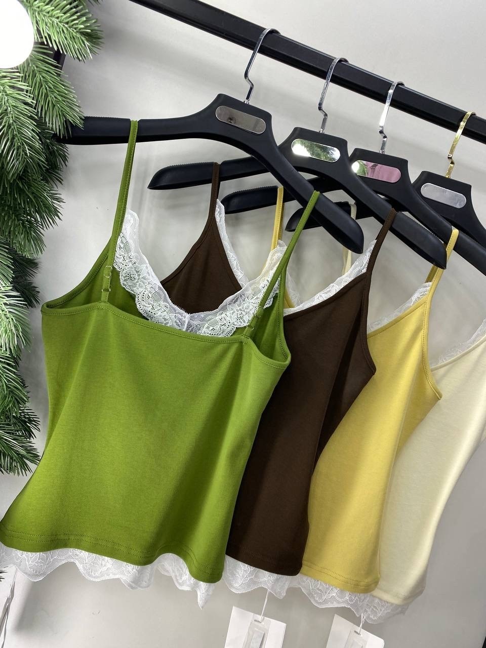 майка с кружевами,топ женский кружевной,топ с кружевной отделкой,женская топик,кружевная майка