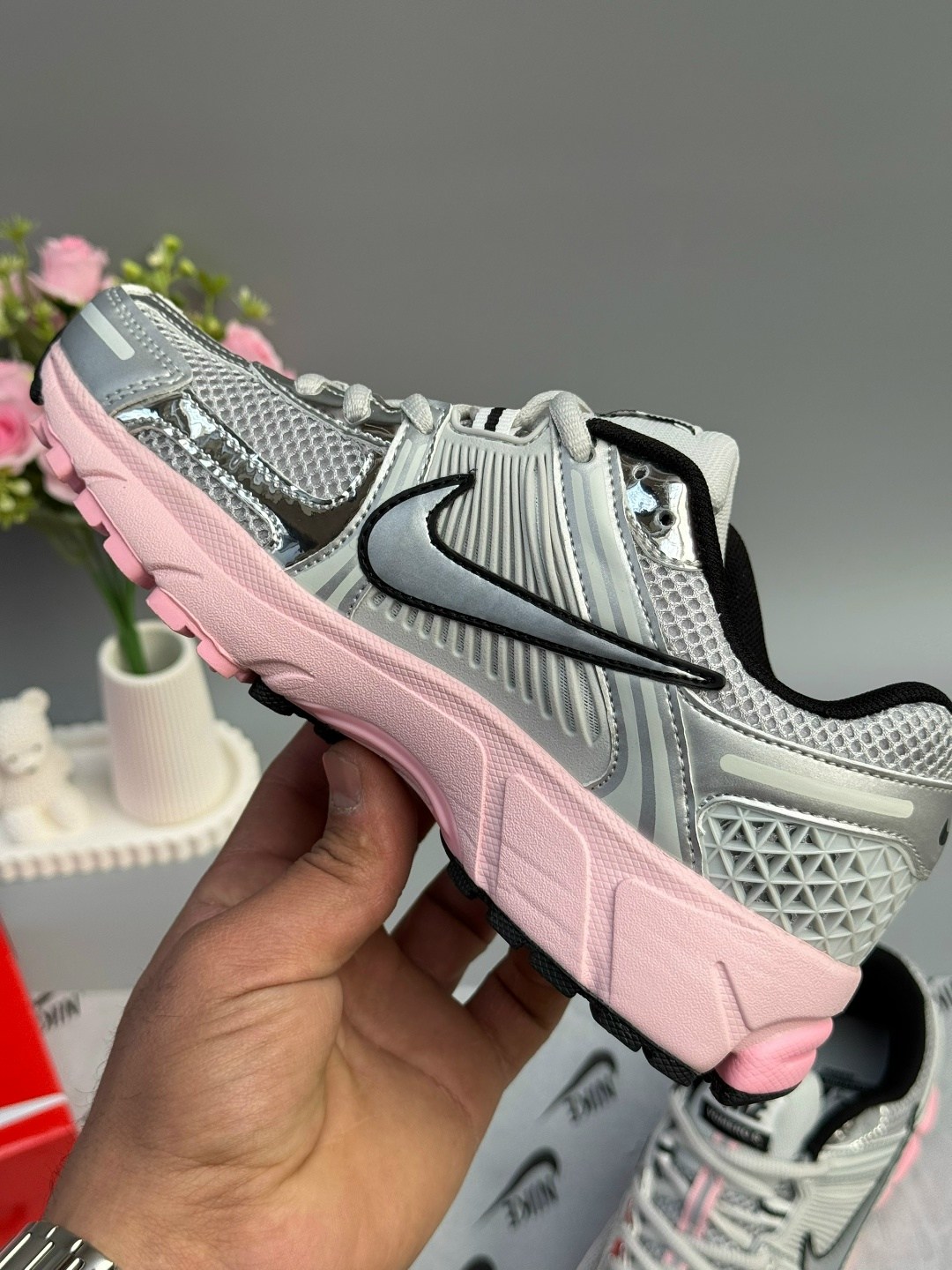 кроссовки nike zoom vomero 5,кроссовки nike air zoom vomero 5,nike zoom vomero 5,женские кроссовки nike air zoom vomero 5,кроссовки nike