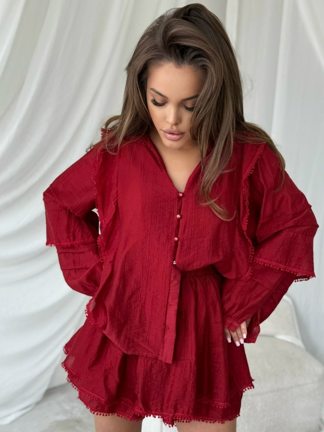 летние костюмы,костюм женский,костюм фиолетовый,блузка с оборками,костюм жен