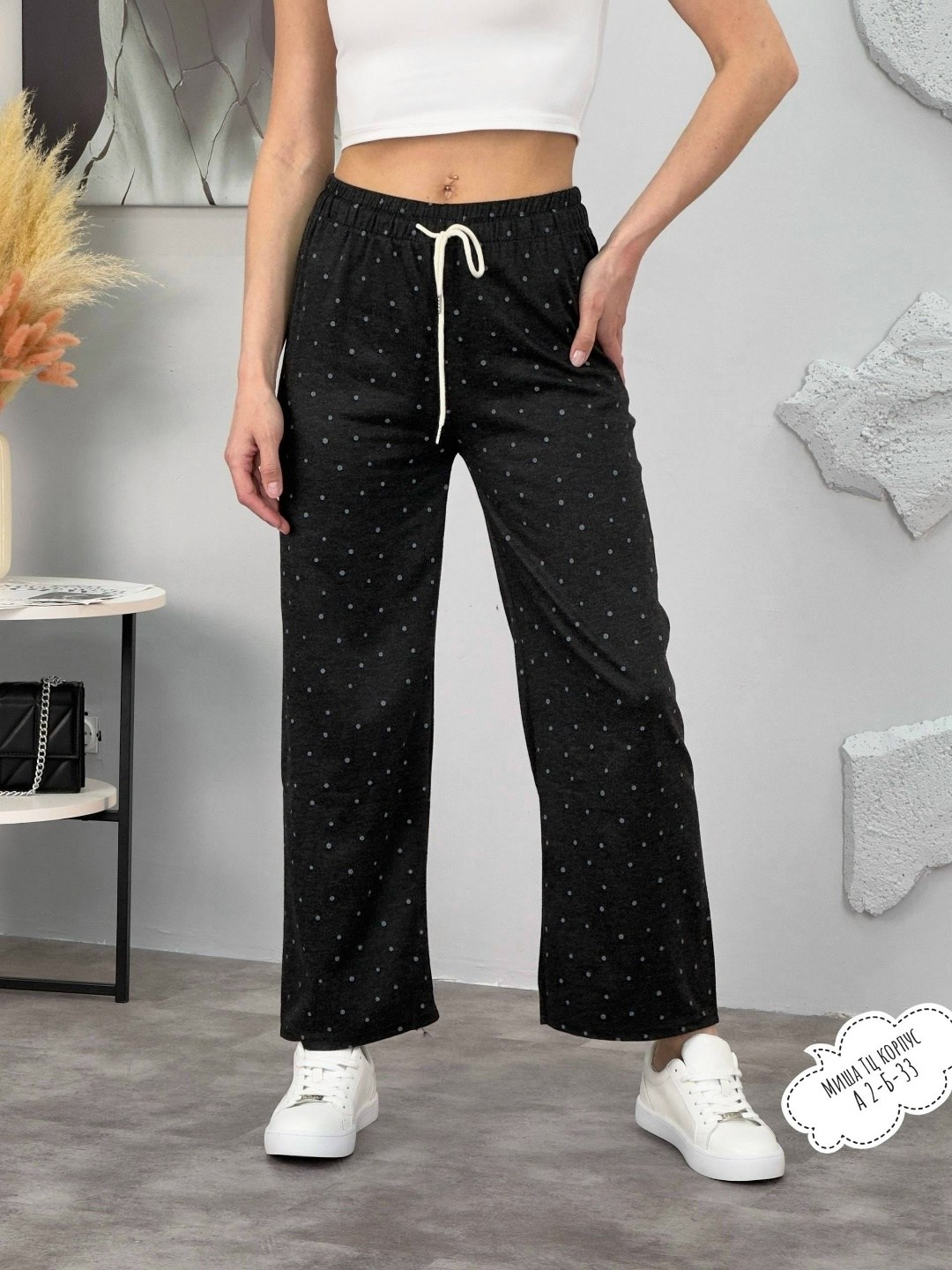 брюки женские,женские штаны,брюки джинсы,брюки штаны,брюки со стразами