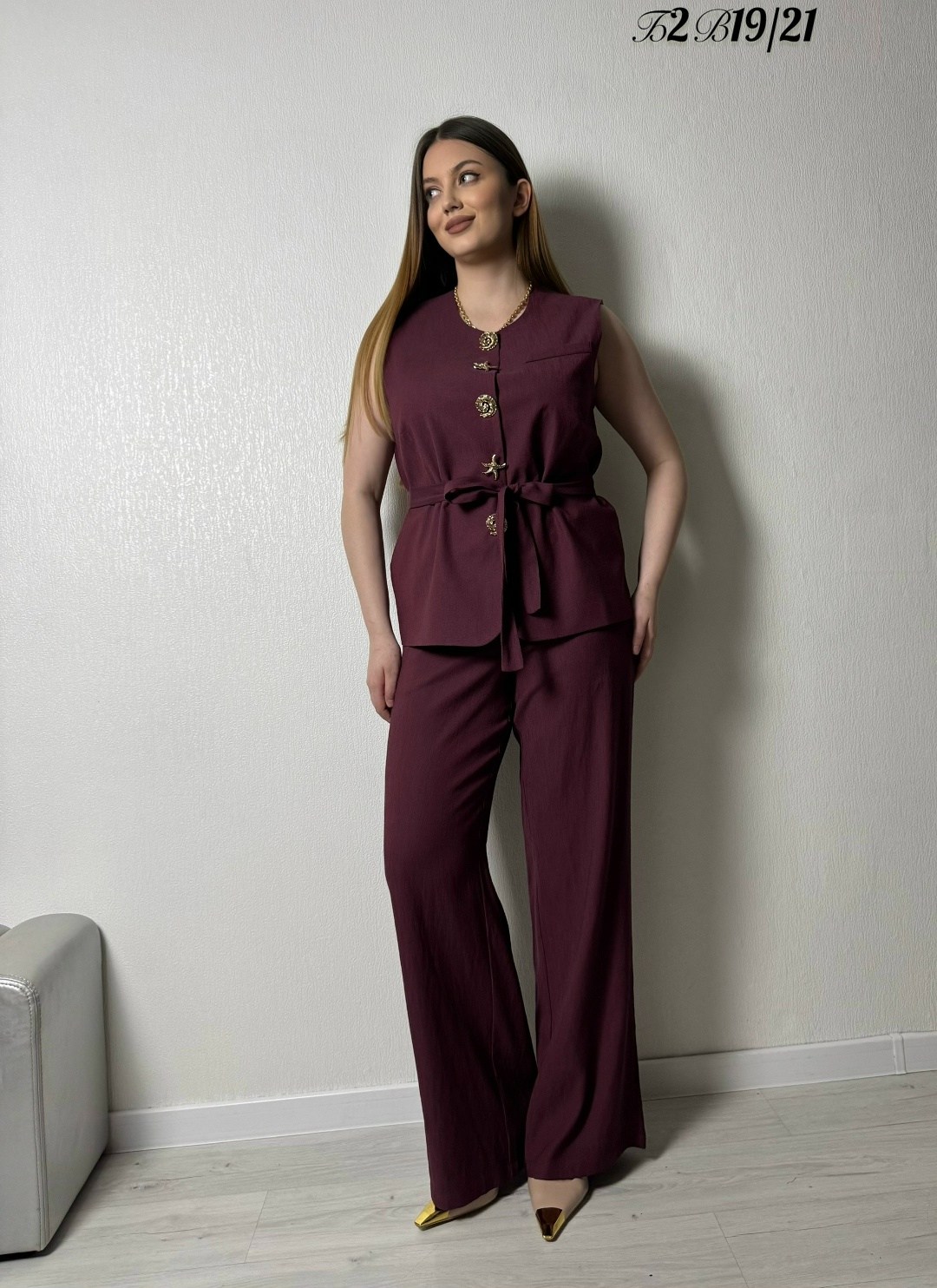 брюки леди агата п-2217/9 бордовый,женский брючный костюм,брюки бордовые леди агата,костюм брючный с жилетом gunuelle,брюки бордовые