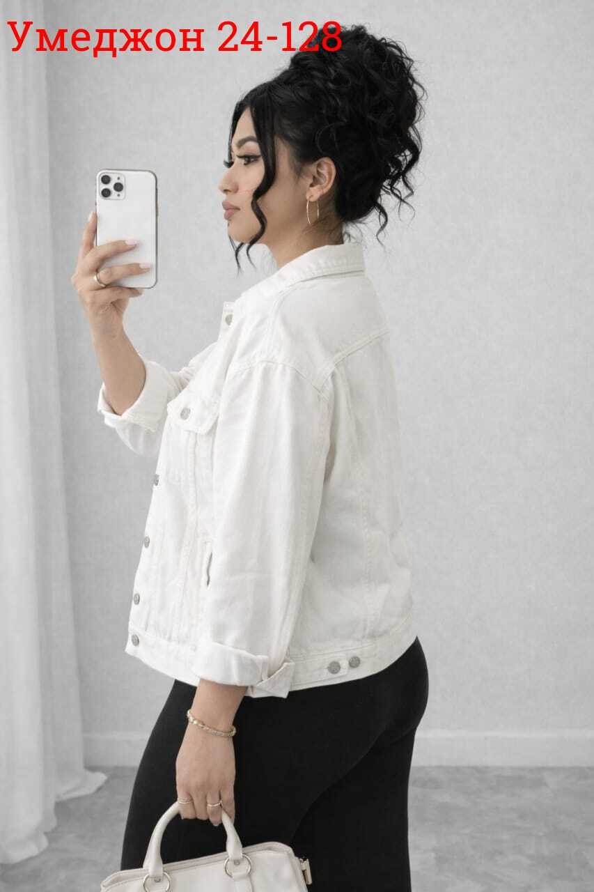 белая джинсовая куртка,куртка джинсовая,джинсовые куртки женские,женская джинсовая куртка с большими карманами,белая джинсовая куртка женская