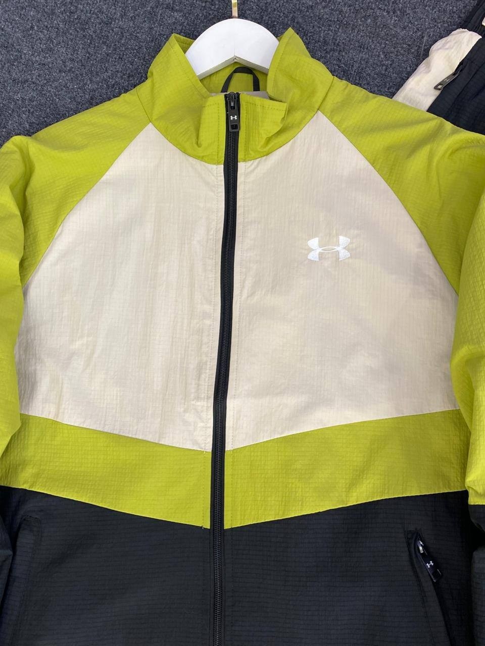 ветровка under armour,спортивные костюм,куртка спортивная,ветровка under armour ветровка