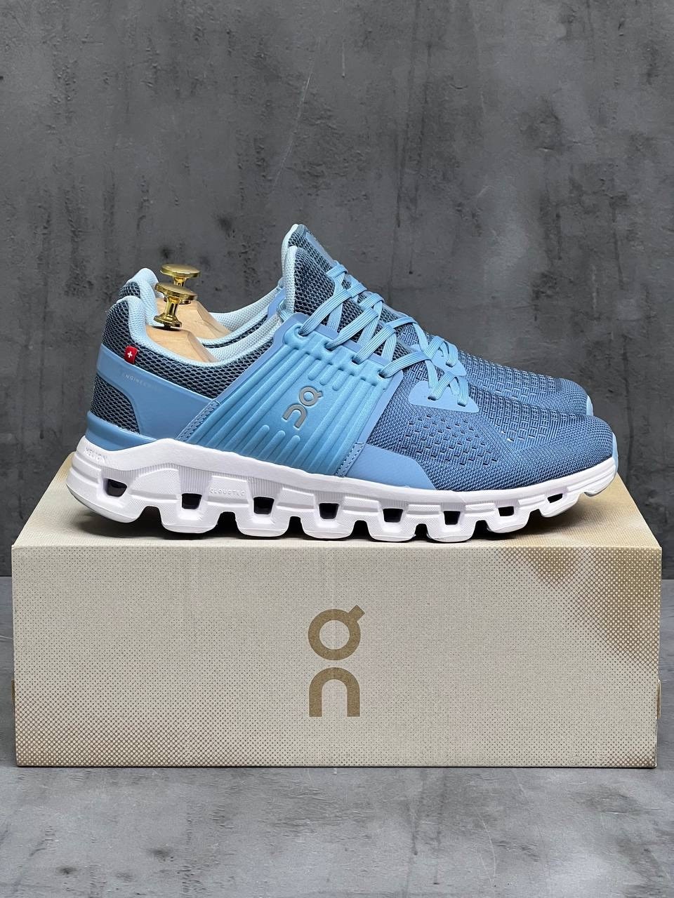 кроссовки,спортивные кроссовки,женские кроссовки,кроссовки женские мужские,беговые кроссовки