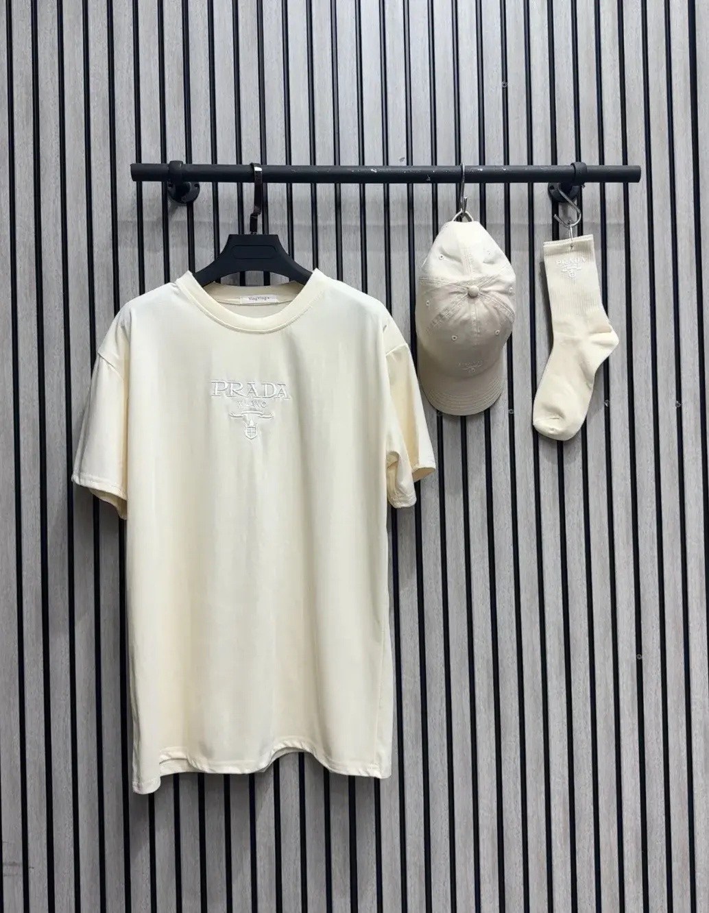 летние образы,повседневный стиль,летние джинсовые шорты,одежда летняя