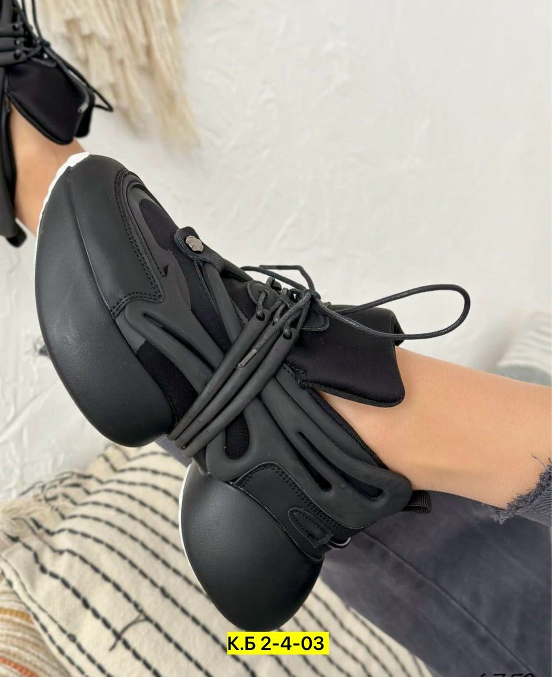 кроссовки женскиe,кроссовки,кроссовки женские черные,кроссовки ,кроссовки balmain