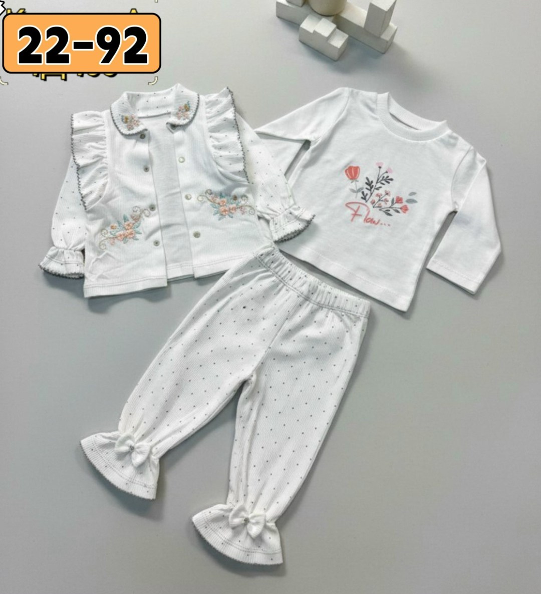комплект одежды девочке,костюмчик,комплект костюм,комплект одежды детский,комплект для девочки benovse baby (кофточка, штанишки, шапочка) 1-00309260