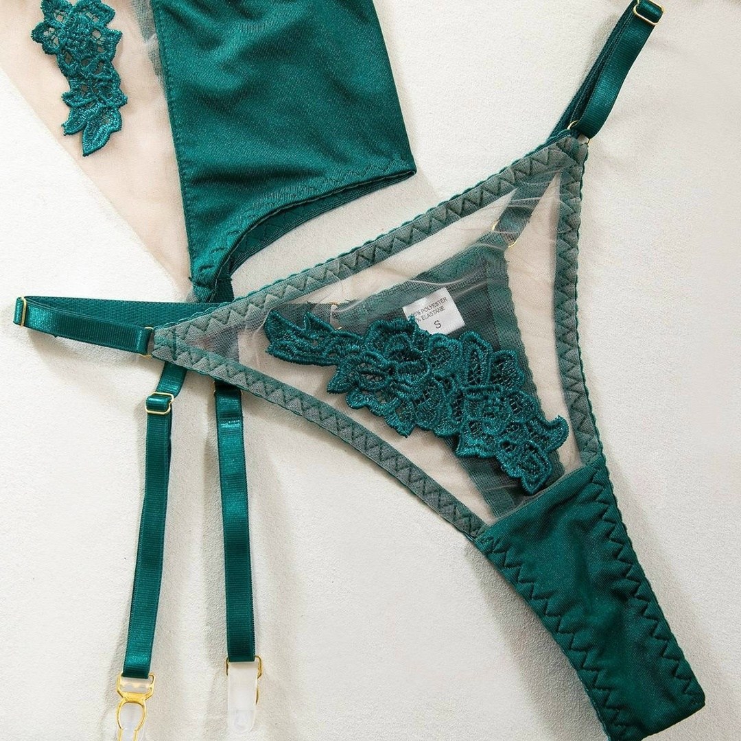 сексуальное женское белье,сексуальный женский комплект нижнего белья,женское нижнее белье сексуальное,сексуальная нижнее белье,бельё эротическое