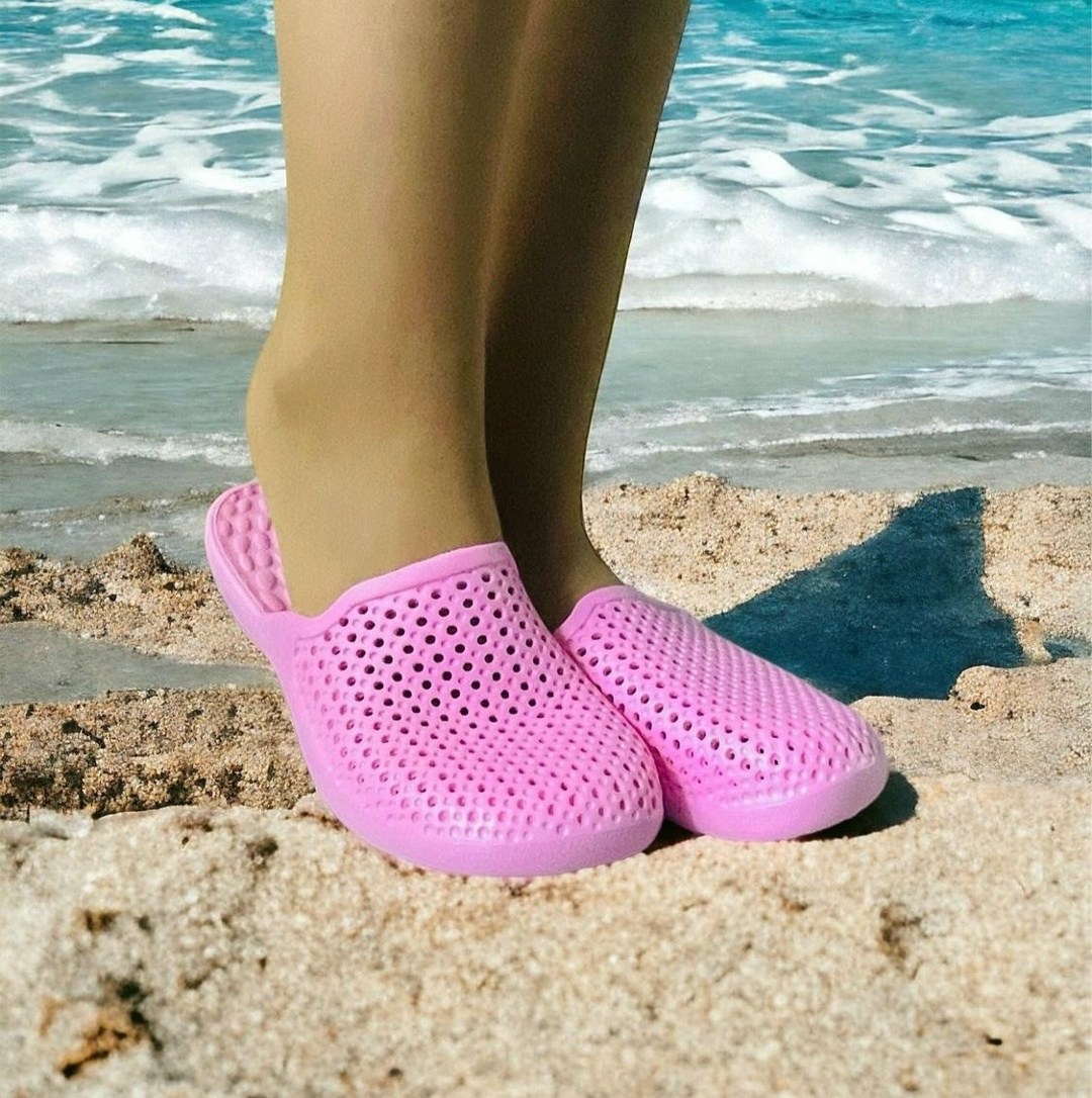 ,женские сланцы,тапки резиновые женские,шлепанцы женские,шлепанцы женские пляжные