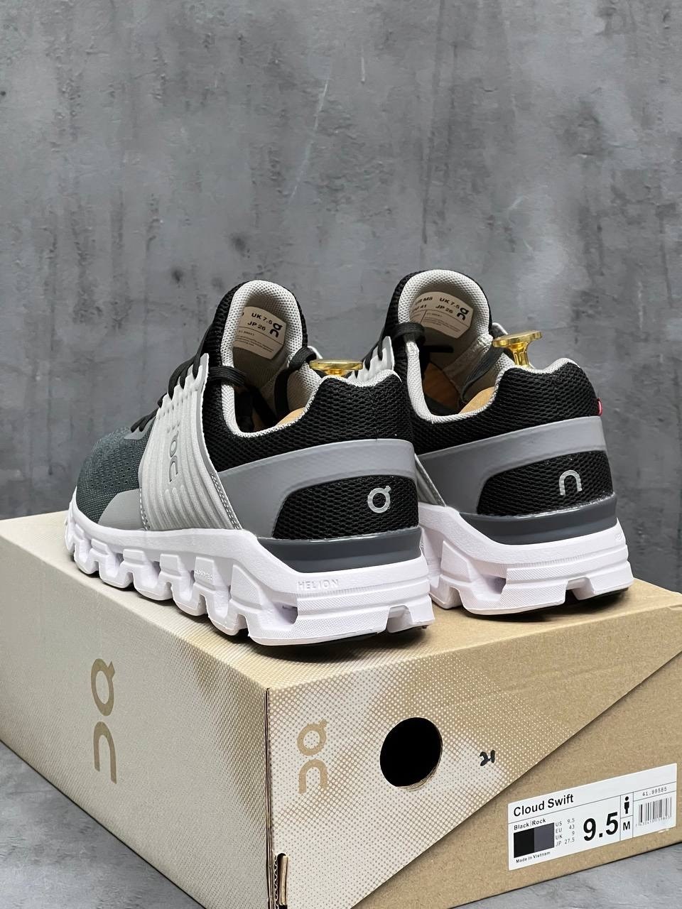 кроссовки,кроссовки on,спортивные кроссовки,кроссовки мужские женские,кроссовки оригинальные