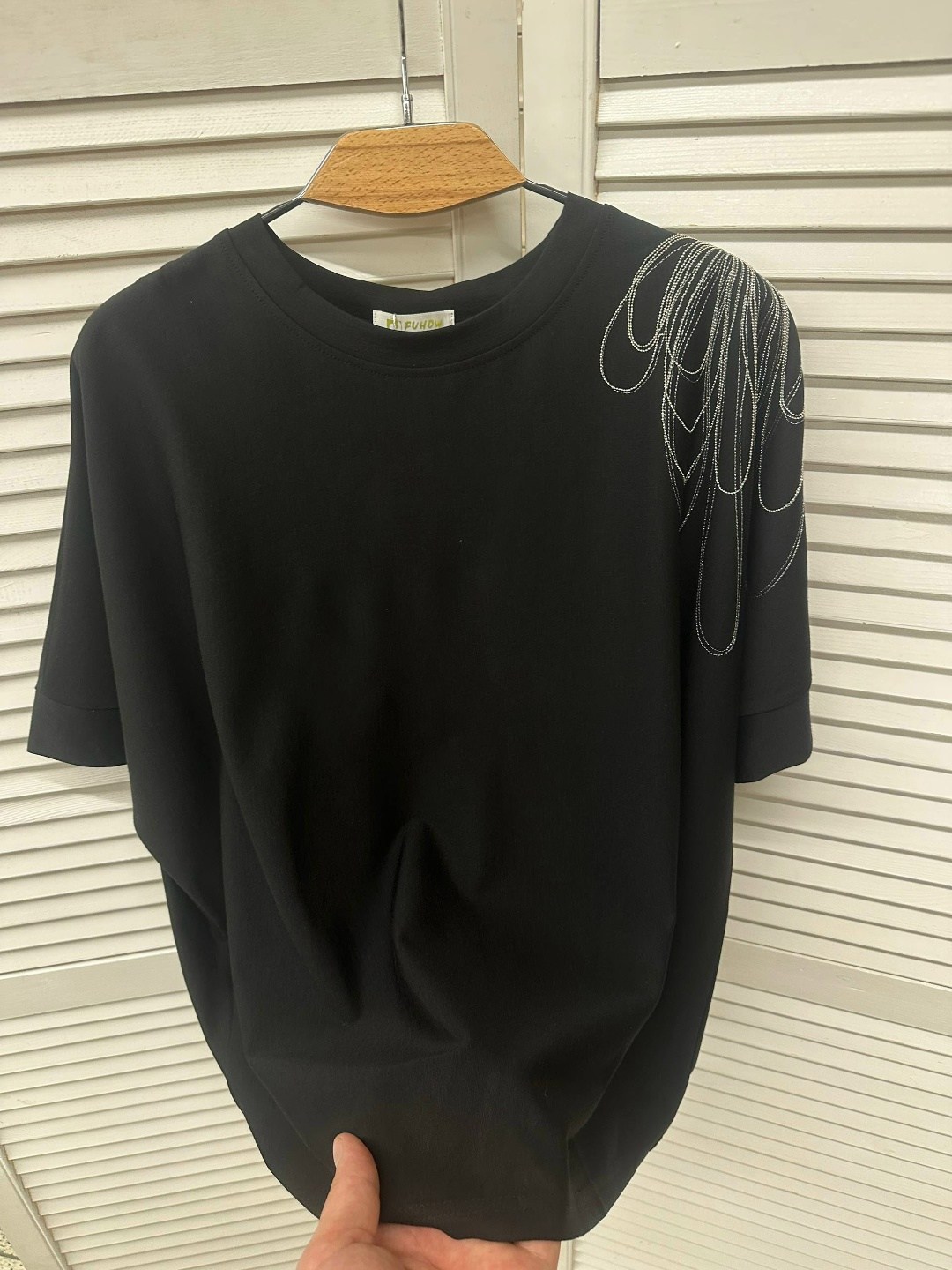 футболка со стразами,женская футболка,футболка со стразами оверсайз,женская футболка со стразами,футболки оверсайз