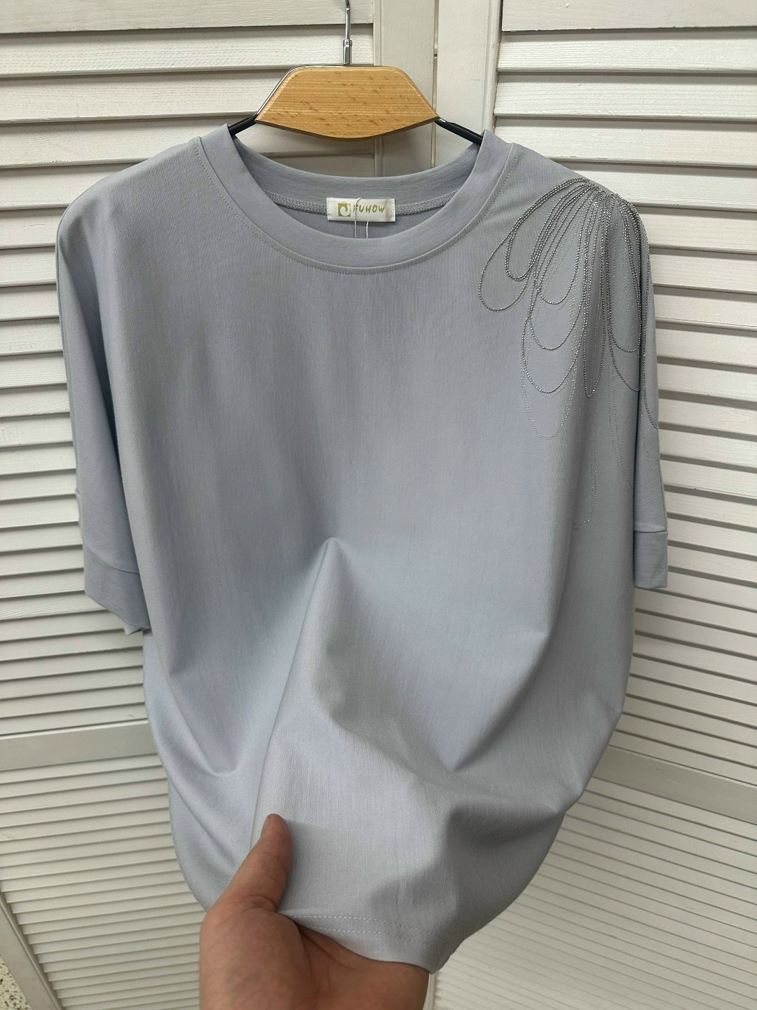 футболка со стразами,женская футболка,футболка со стразами оверсайз,женская футболка со стразами,футболки оверсайз