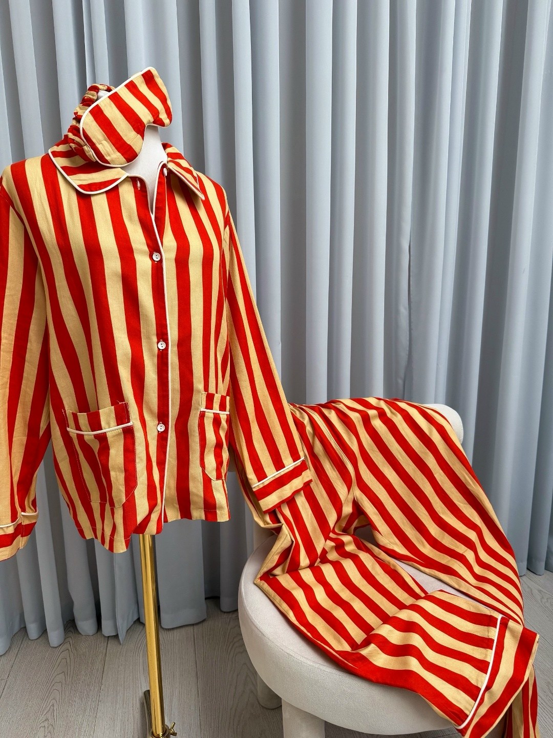 модные наряды,женские комбинезоны,пижамные костюмы,костюм в полоску